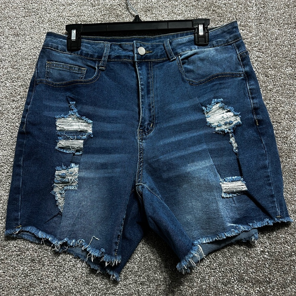No Brand Woman’s Distressed denim Jean Shorts Size 0XL